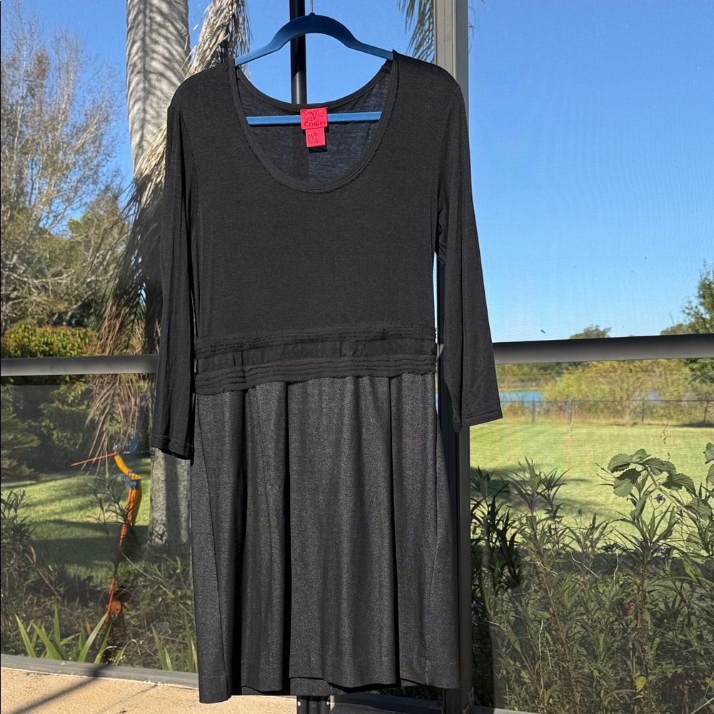 Chic Black stretch Midi Dress with ruche waist & 3/4 sleeve